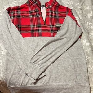 Simply southern pull over